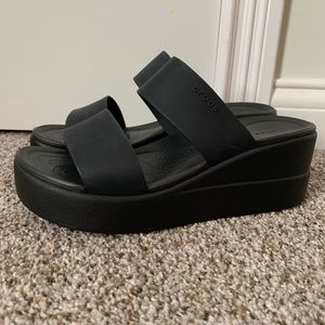 Women’s Crocs Brooklyn Wedge Sz. 8